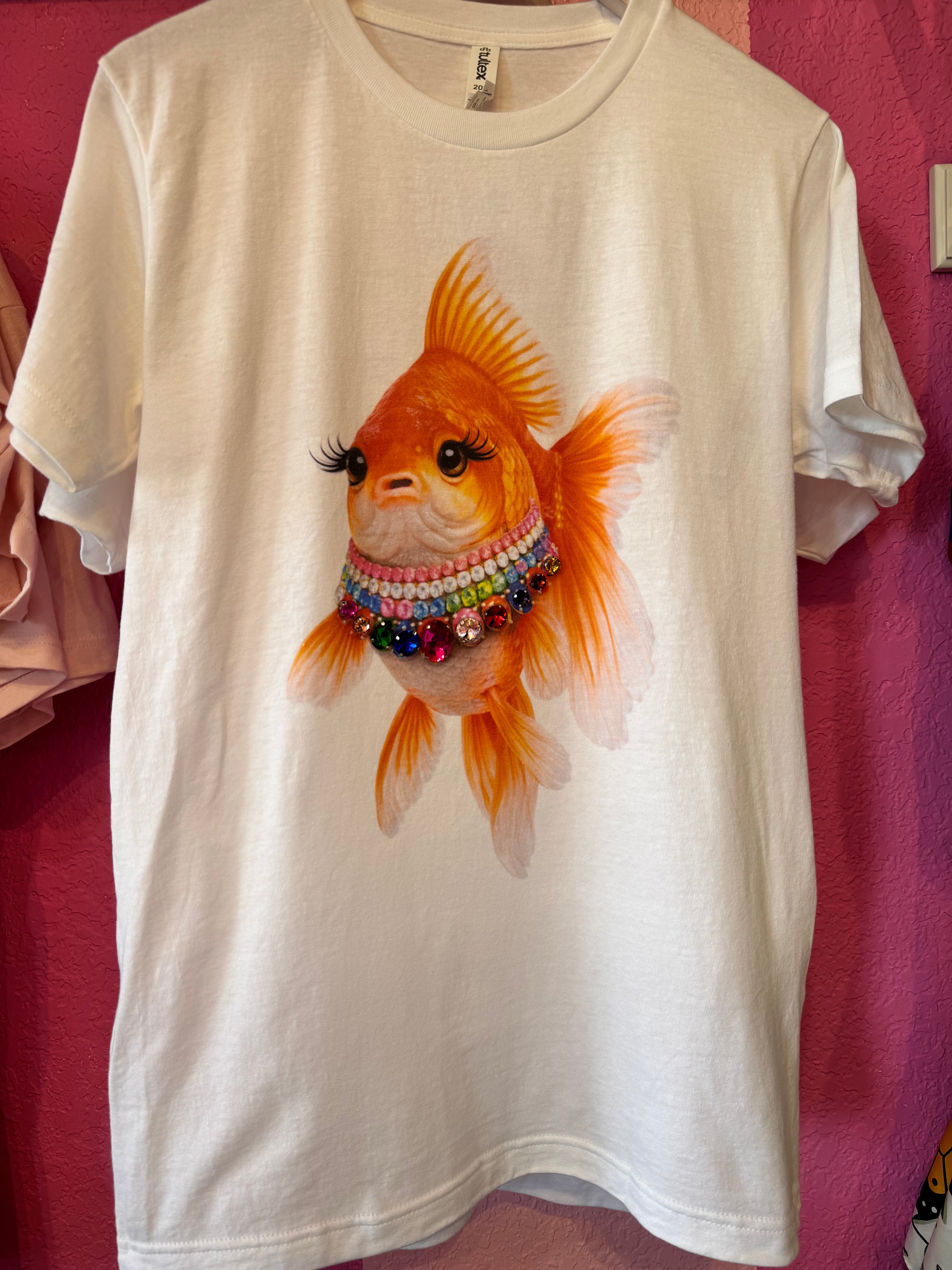 Jeweled Collar Goldfish Tee