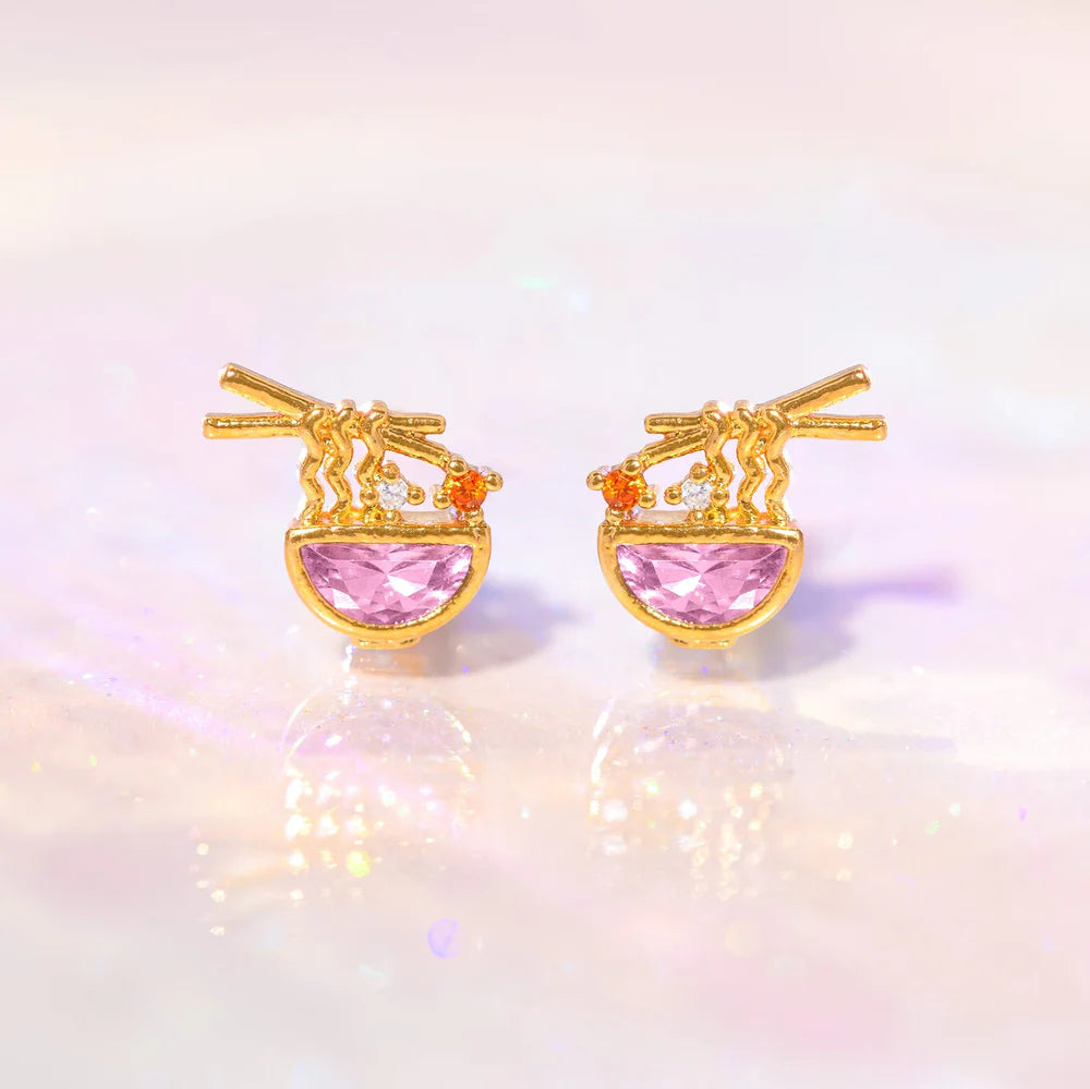 Girls Crew Ramen Studs