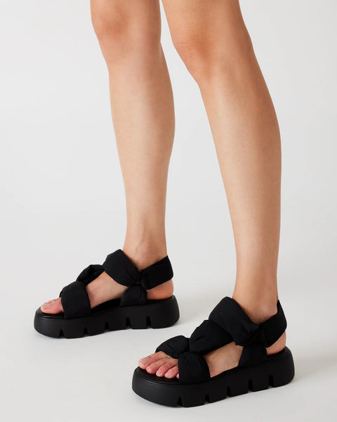 7215958D-D7F7-45C6-A20E-