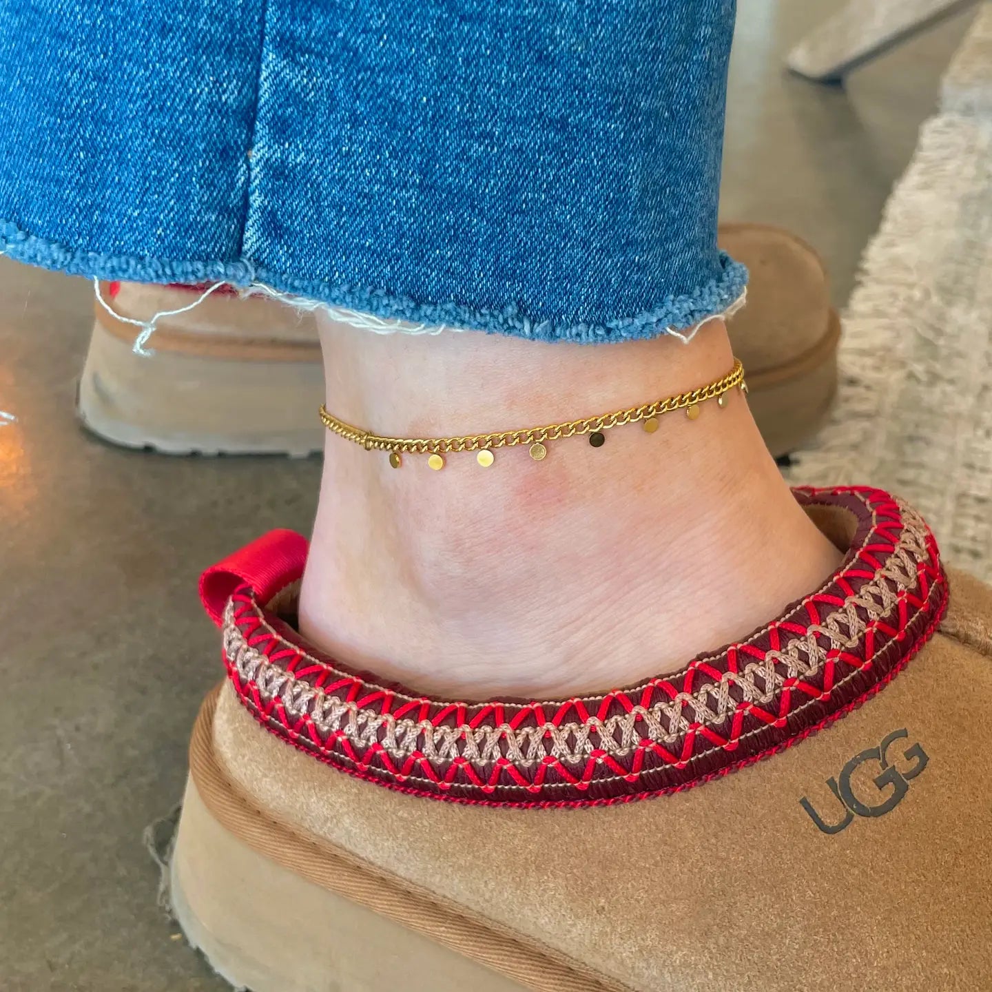 Nikki Smith Designs Gold Mini Disk Anklet