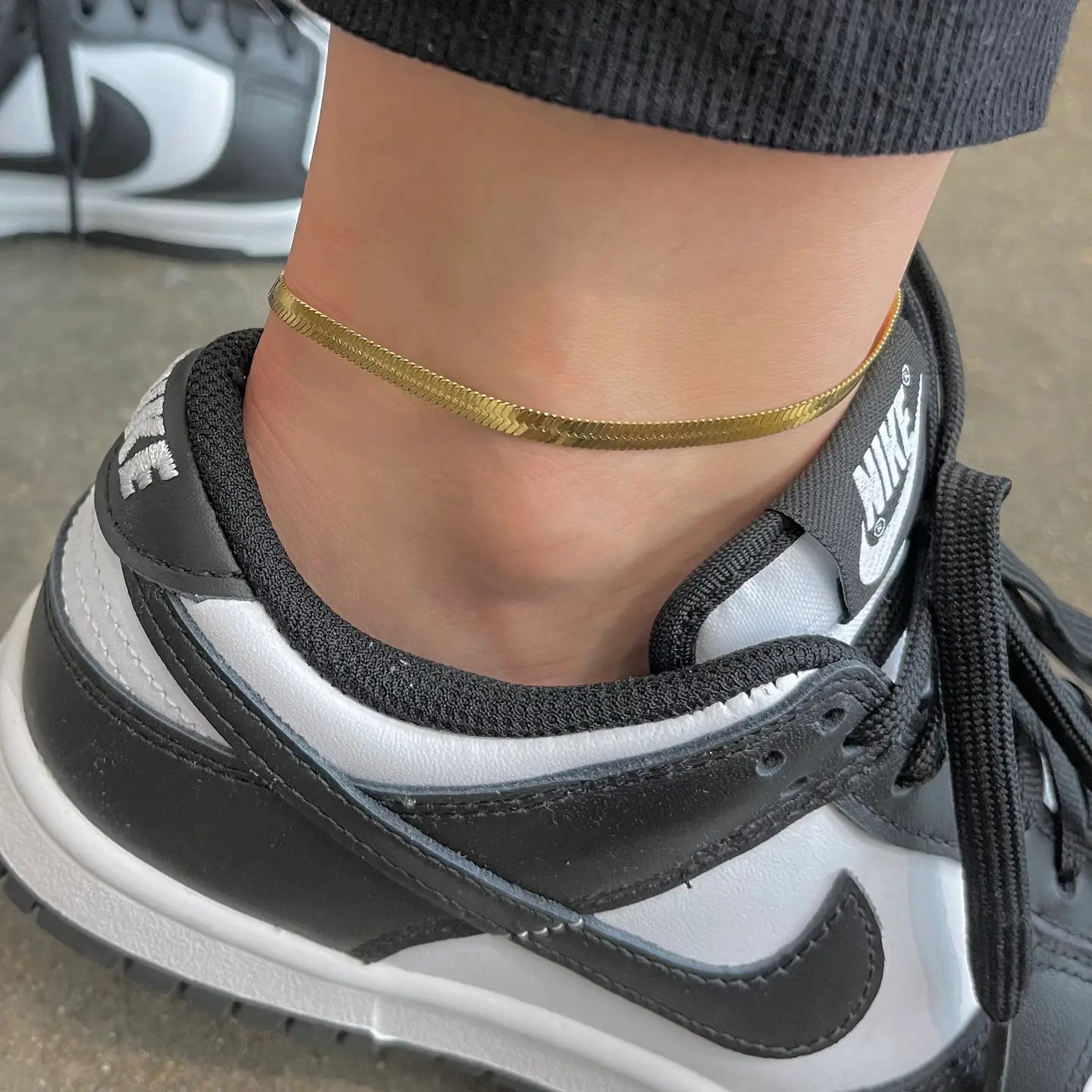 Nikki Smith Designs Golden Herringbone Anklet