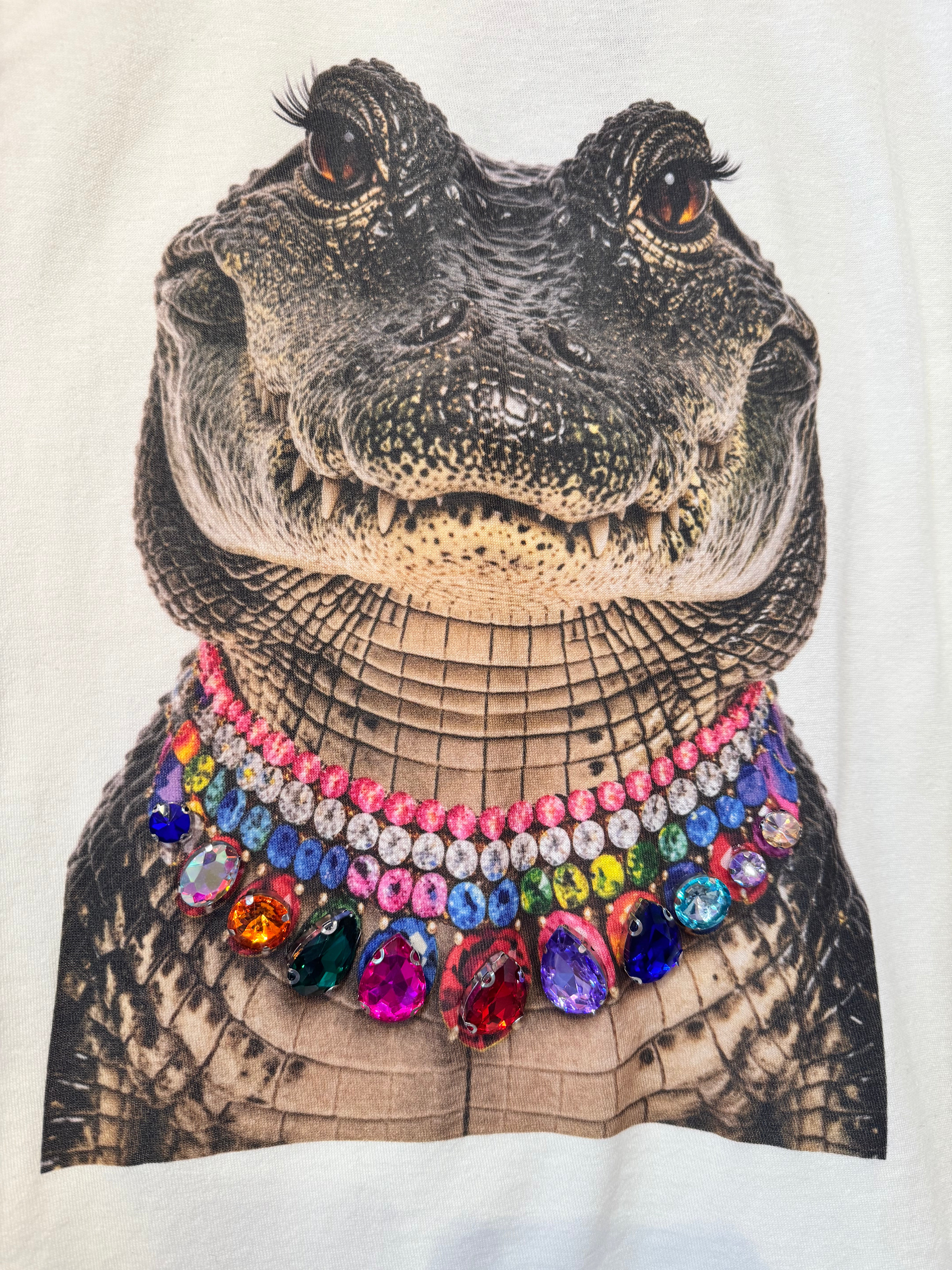 Jeweled Collar Alligator Tee in Natural