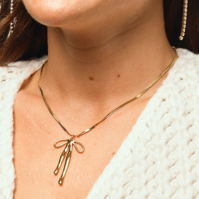 Nikki Smith Delaney Gold Bow Necklace Waterproof